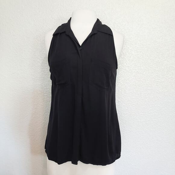 🔴3/$20 Inc Black Short Sleeve Button Top Size M - Picture 1 of 10